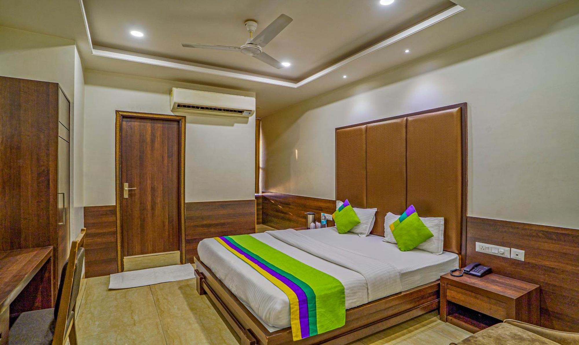 Treebo Bliss Hotel ชัยปุระ ภายนอก รูปภาพ
